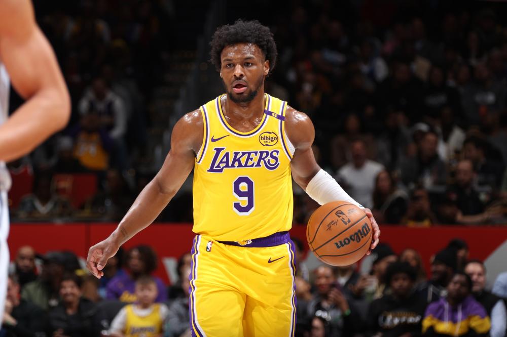 同时利用其 同时利用其