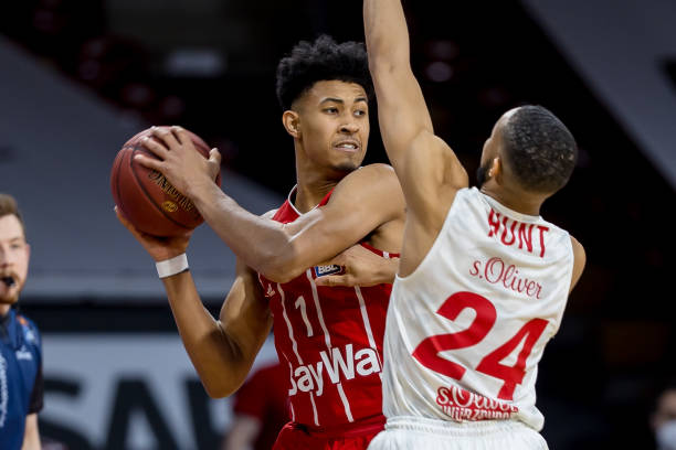 中的表现 中的表现